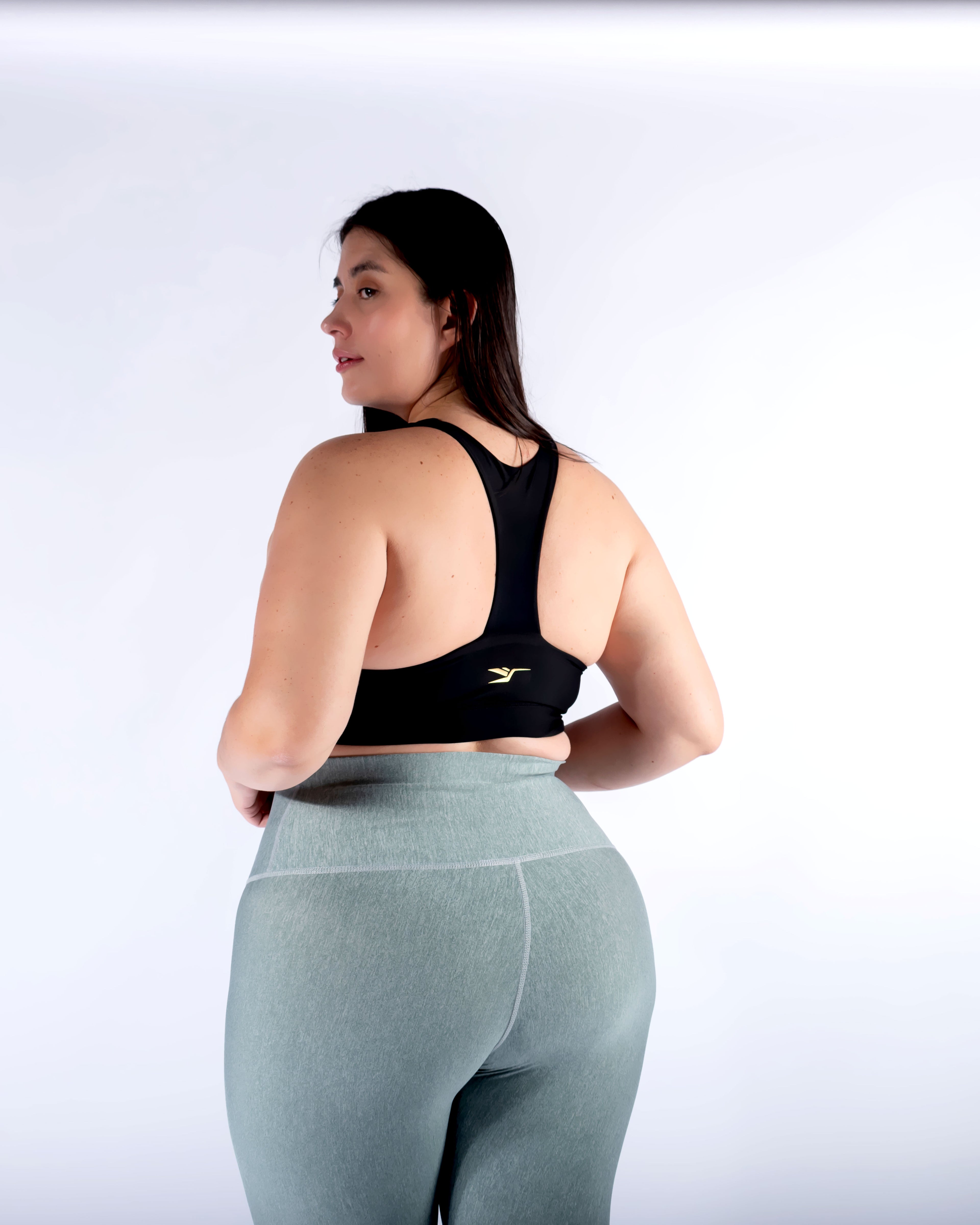 Legging mate deportivo Plus size control abdomen color verde aceituna