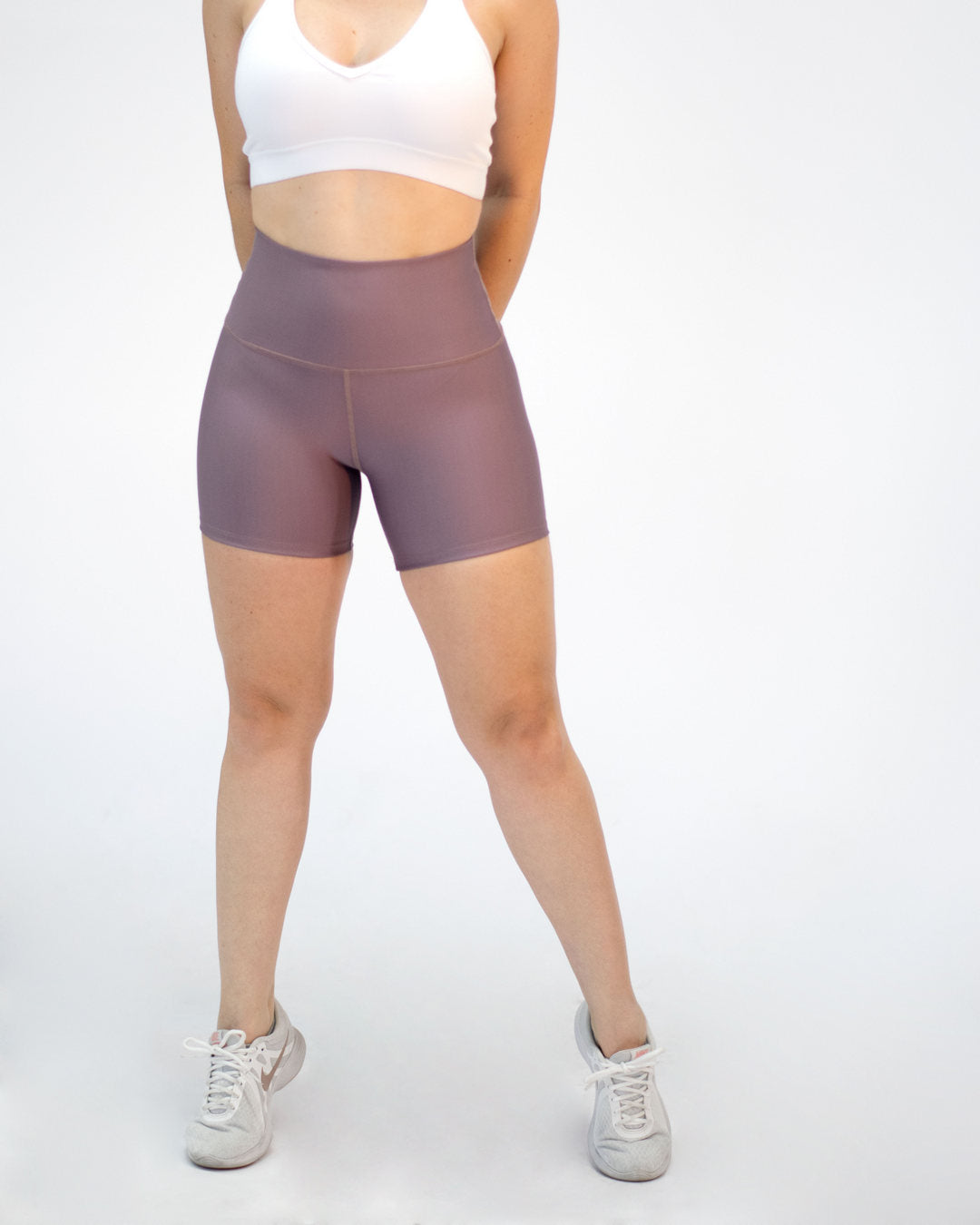 Short Deportivo mate control abdomen color Uva