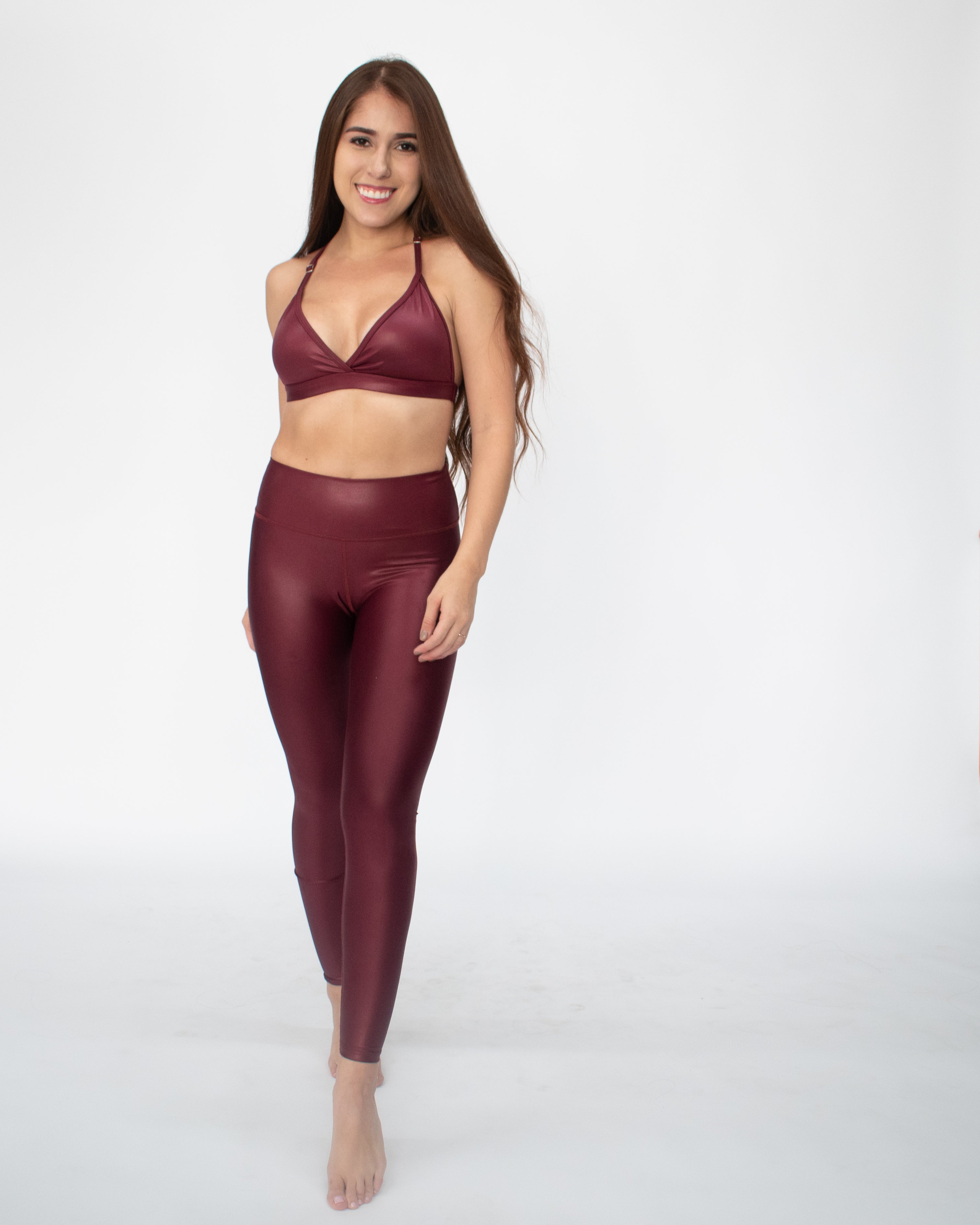 Legging brillante efecto cuero control abdomen color cafe cocoa